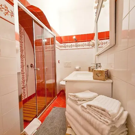 Via Vittoria Quattro 罗马